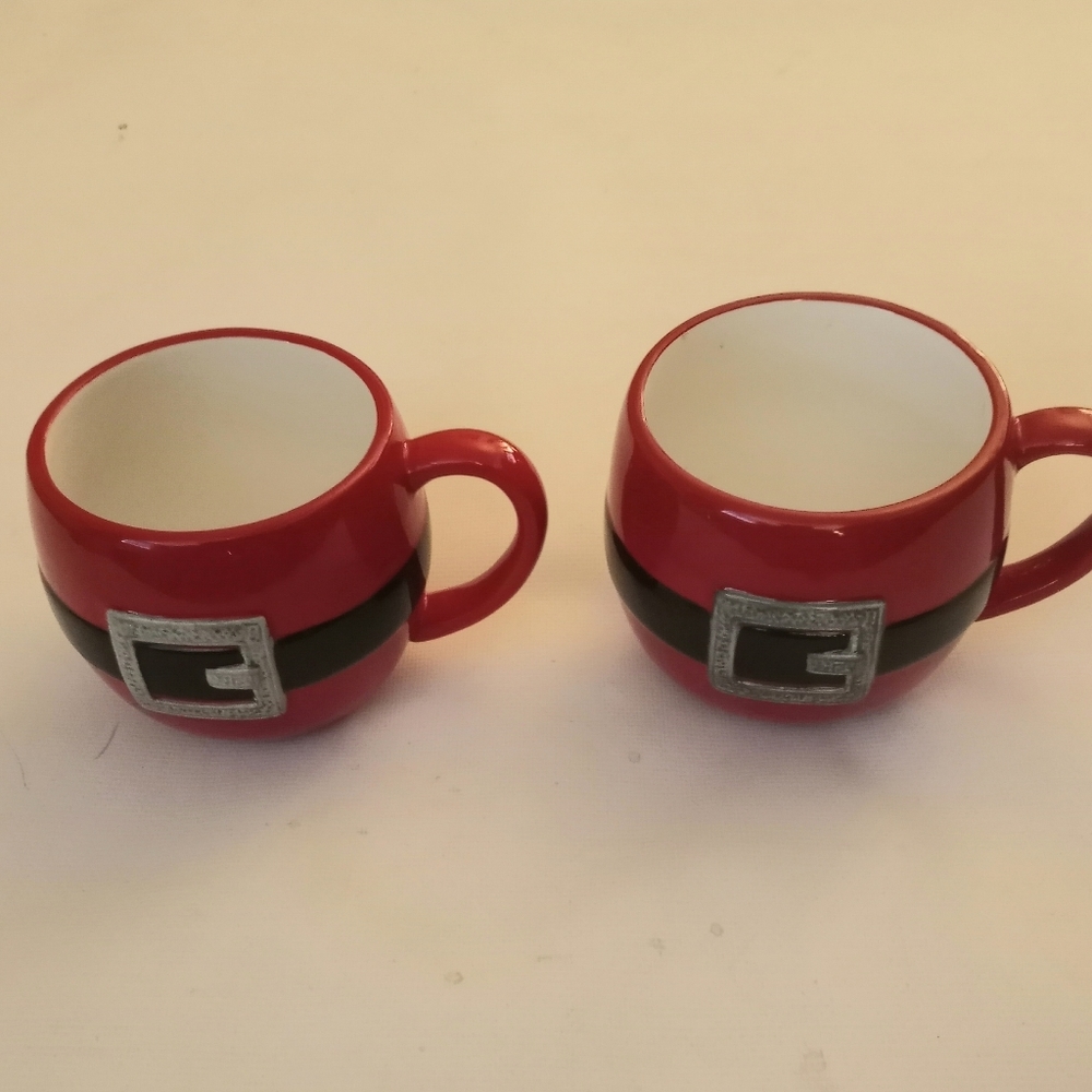 Harry and David Christmas Mugs (2)